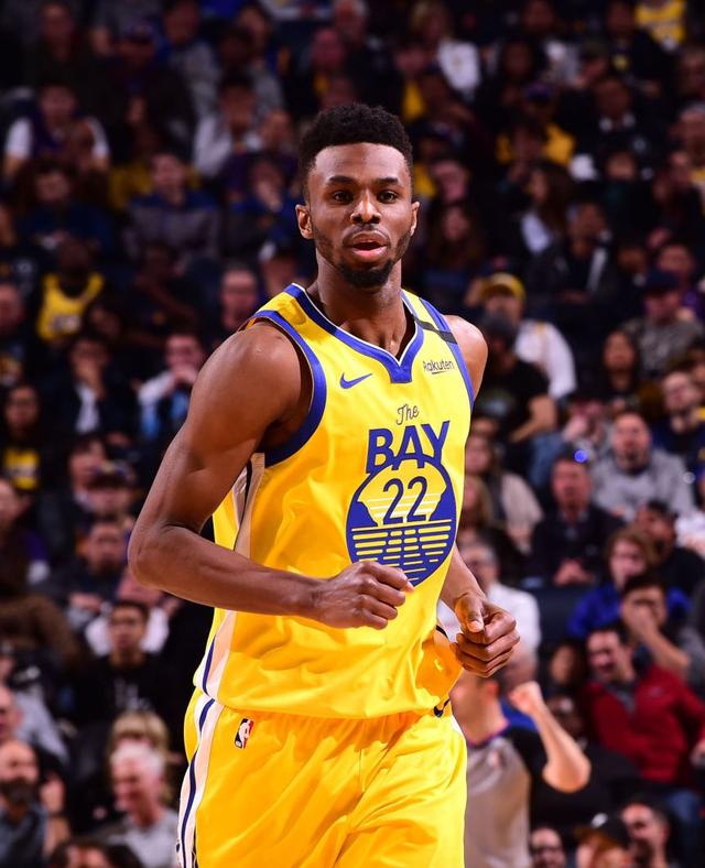 德媒：巴萨在关注莱比锡19岁新星韦德拉奥果，已派出球探考察（德媒称巴萨锁定莱比锡19岁新秀韦德拉奥果，球探已赴现场考察）