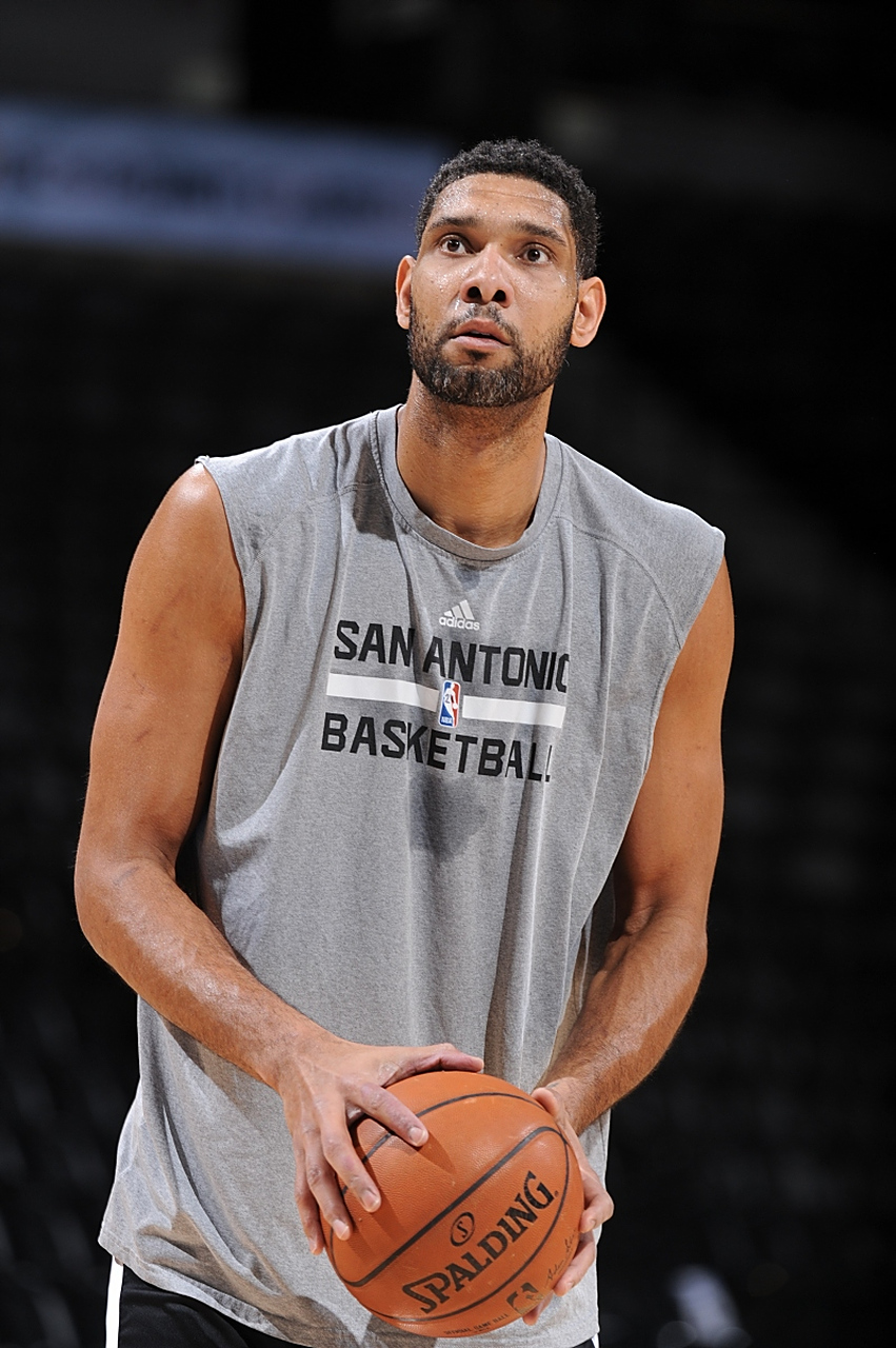 媒体人：赛事传播损失很大！央视每日仅转1场CBA比赛（媒体人：赛事传播受损严重，央视每天仅播一场CBA）