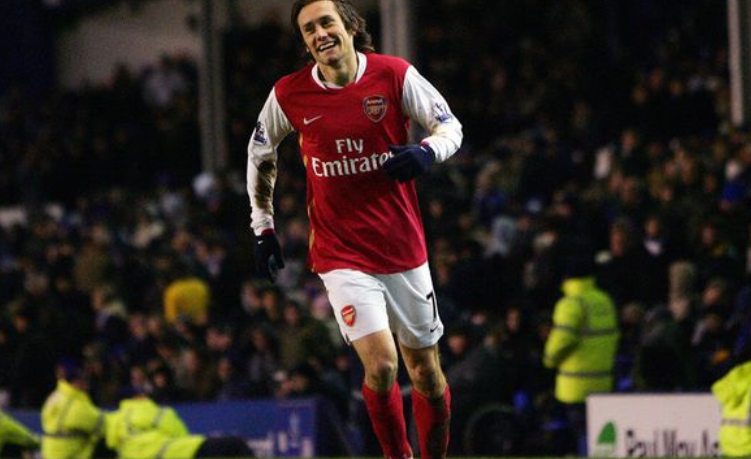 官方：阿根廷国家队补招维拉中场布恩迪亚（阿根廷队官方：增补征召维拉中场布恩迪亚）