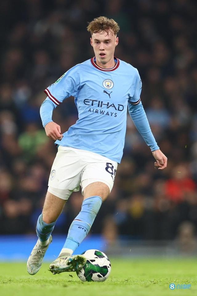 图片报：多特后防线出现危机，将面临安东和安塞尔米诺缺阵（图片报：多特后防告急，安东与安塞尔米诺将缺阵）