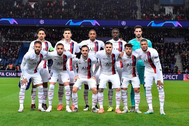 曼晚：缺乏比赛时间，梅努入选世界杯大名单的梦想变得渺茫（曼晚：出场机会有限，梅努跻身世界杯大名单前景不乐观）