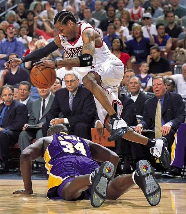 新战术太狠了，对手完全被打懵（新战术出奇制胜，对手当场懵住）