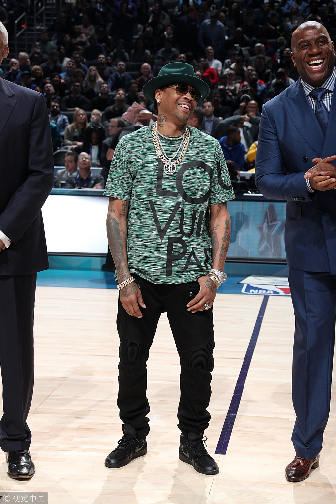 记者：中英青训交流会上对15天7赛进行了反思，会给球员带来风险（记者称中英青训交流会反思15天7赛：高密度赛程或增加球员风险）