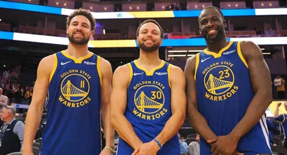 3-0,19岁巴萨旧将助攻梅开二度,率队完胜赫罗纳,终结7轮西甲不胜（3-0！19岁巴萨旧将两助攻发光发热，率队完胜赫罗纳，终结西甲七轮不胜）